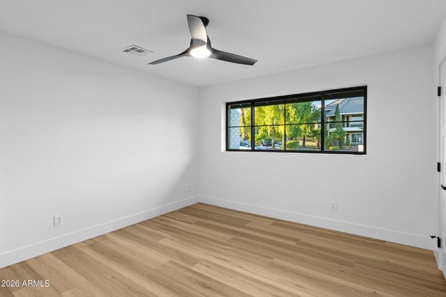 1821 E LYNWOOD Street, Mesa, AZ 85203