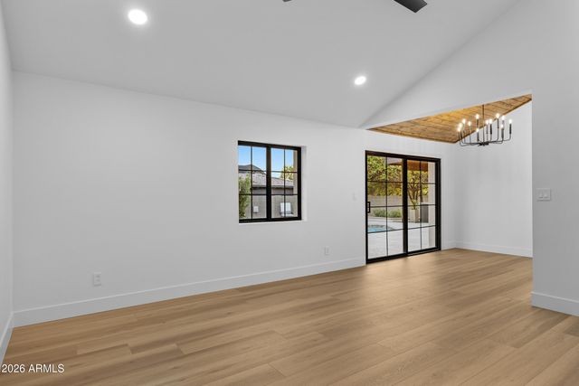 1821 E LYNWOOD Street, Mesa, AZ 85203