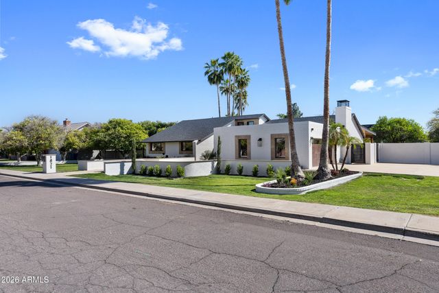 1821 E LYNWOOD Street, Mesa, AZ 85203