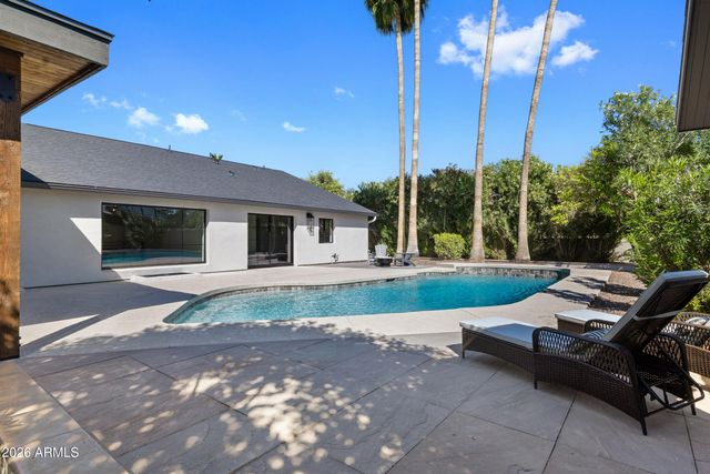 1821 E LYNWOOD Street, Mesa, AZ 85203