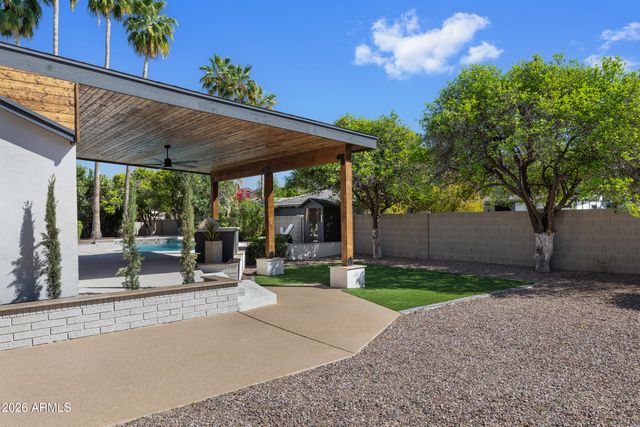 1821 E LYNWOOD Street, Mesa, AZ 85203