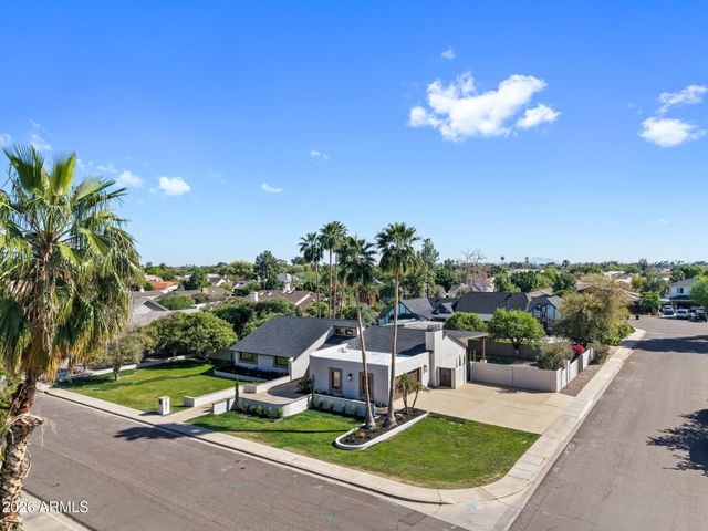 1821 E LYNWOOD Street, Mesa, AZ 85203