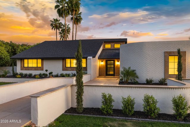 1821 E LYNWOOD Street, Mesa, AZ 85203