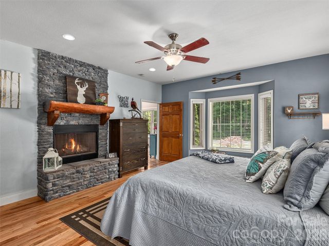 148 Campbell Creek Road, Maggie Valley, NC 28751