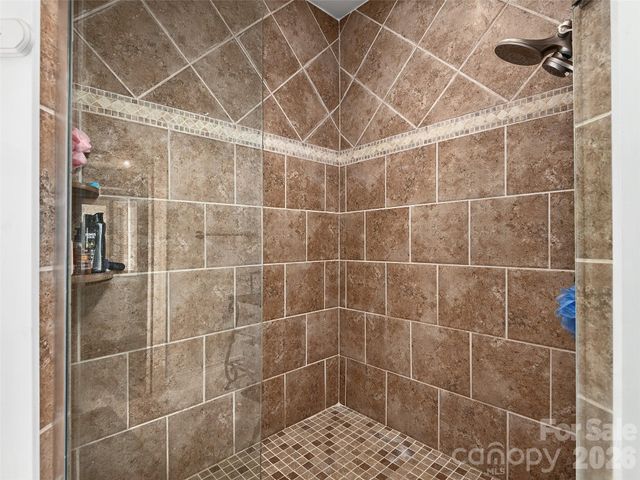 148 Campbell Creek Road, Maggie Valley, NC 28751