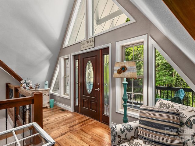 148 Campbell Creek Road, Maggie Valley, NC 28751