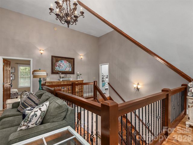 148 Campbell Creek Road, Maggie Valley, NC 28751