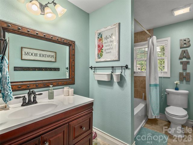 148 Campbell Creek Road, Maggie Valley, NC 28751