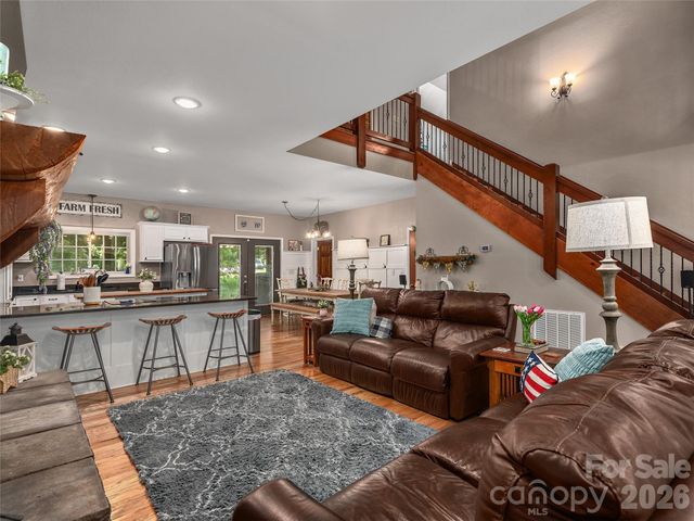 148 Campbell Creek Road, Maggie Valley, NC 28751