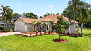 119 Ridgemont Circle SE, Palm Bay, FL 32909