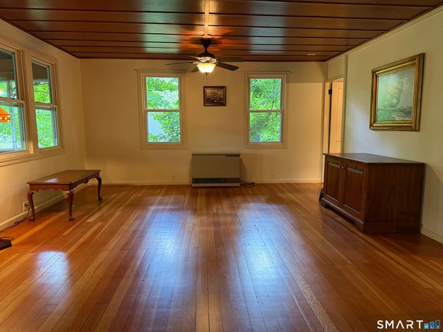 22 Luta Heights, Sharon, CT 06069