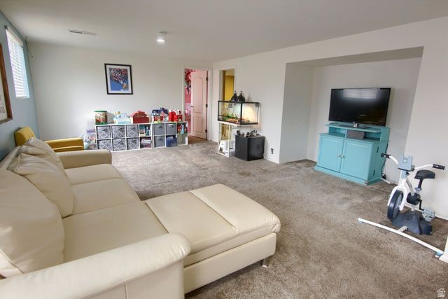 799 E WESTBROOK RD, Kaysville, UT 84037