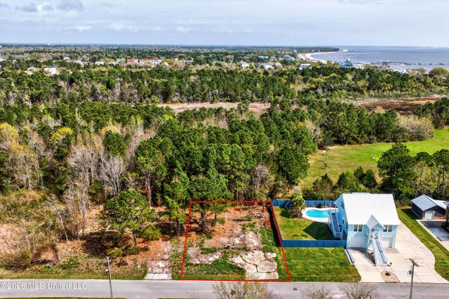 148 Vacation Lane, Waveland, MS 39576