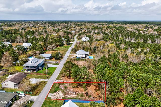 148 Vacation Lane, Waveland, MS 39576