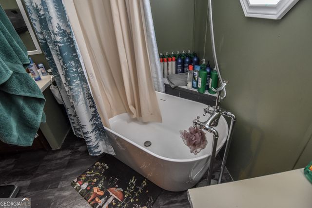 18 Ridgecrest Drive, Thomaston, GA 30286