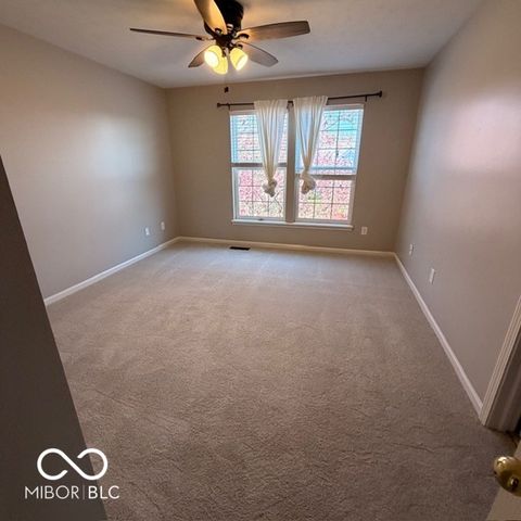 11716 Shadowwood Court, Zionsville, IN 46077