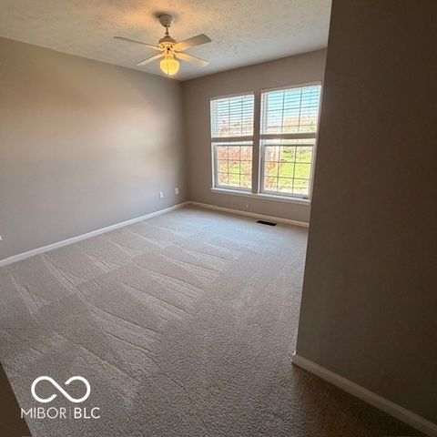 11716 Shadowwood Court, Zionsville, IN 46077