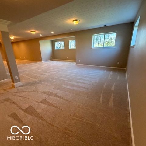 11716 Shadowwood Court, Zionsville, IN 46077