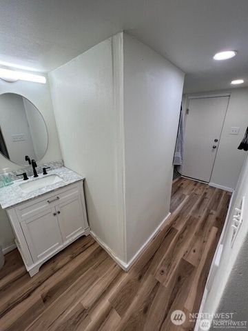 1448 17th Street, Bremerton, WA 98337