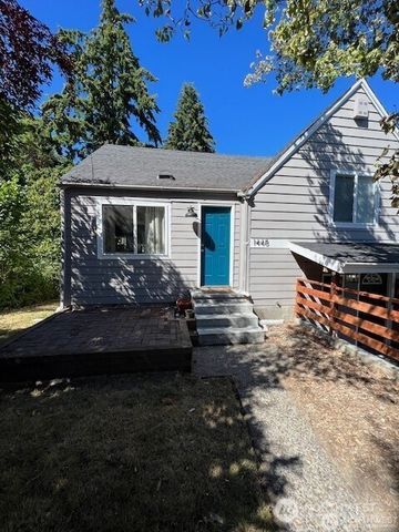 1448 17th Street, Bremerton, WA 98337