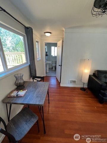 1448 17th Street, Bremerton, WA 98337