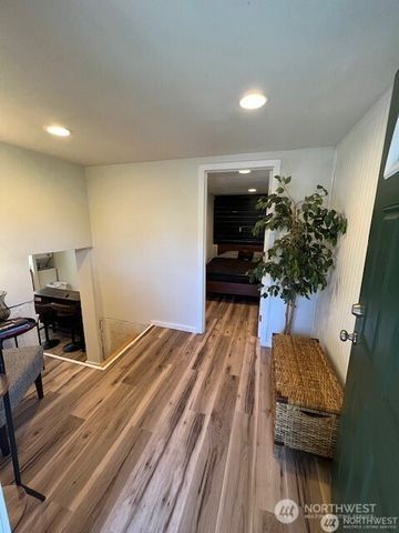 1448 17th Street, Bremerton, WA 98337