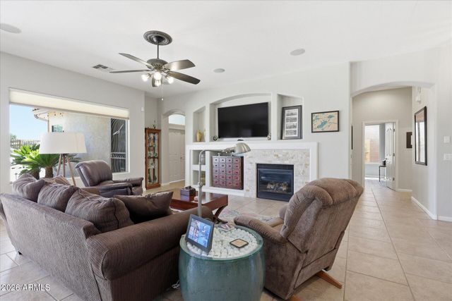 6781 S RACHAEL Way, Gilbert, AZ 85298
