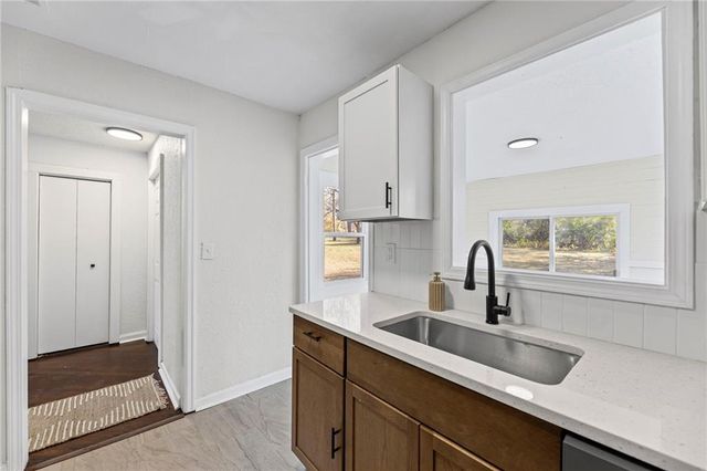 5631 Parkview Avenue, Kansas City, KS 66104