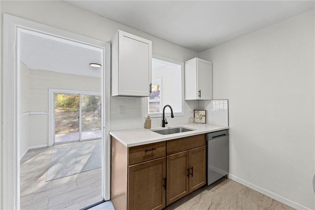 5631 Parkview Avenue, Kansas City, KS 66104