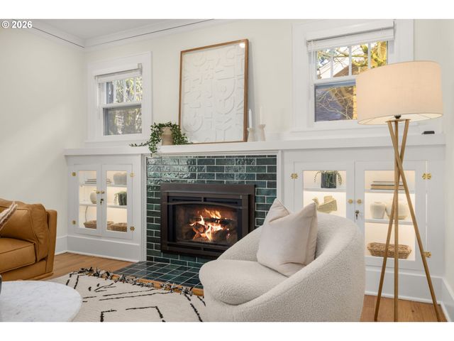 4203 Ne 32ND Pl, Portland, OR 97211