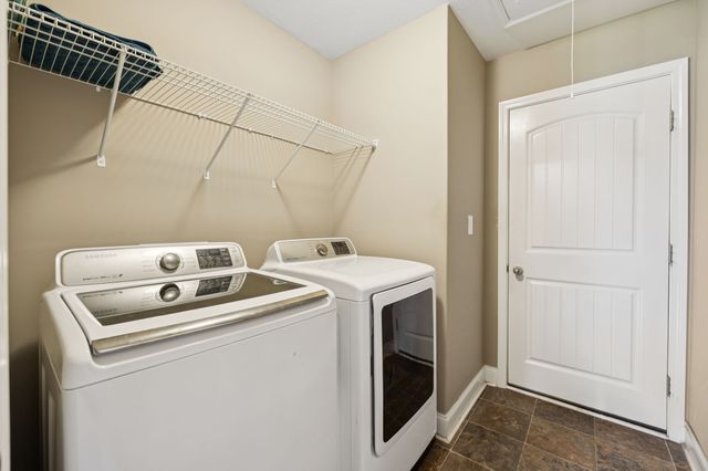 510 Sourwood Dr, Clarksville, TN 37042