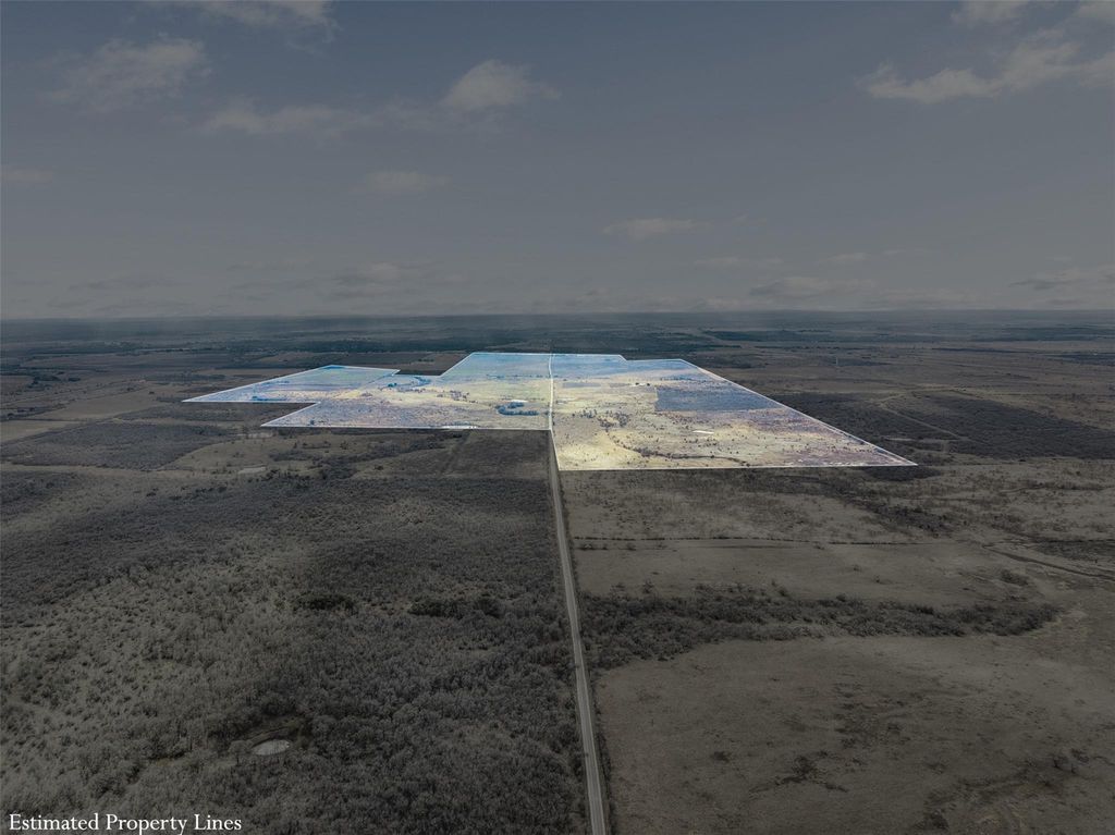 2884 Political RD, Lockhart, TX 78644