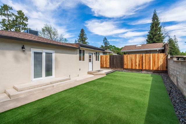 7800 Watson Way, Citrus Heights, CA 95610