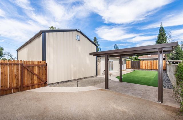 7800 Watson Way, Citrus Heights, CA 95610