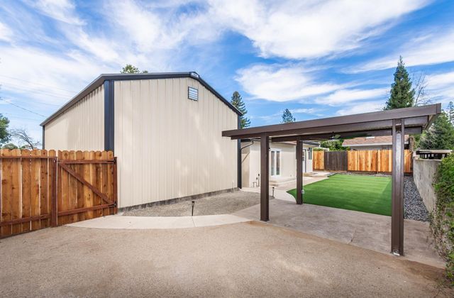 7800 Watson Way, Citrus Heights, CA 95610