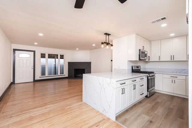 7800 Watson Way, Citrus Heights, CA 95610