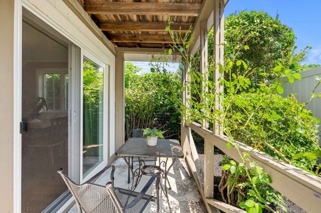 38R Bass Ave, Gloucester, MA 01930