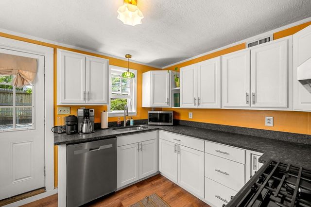 38R Bass Ave, Gloucester, MA 01930