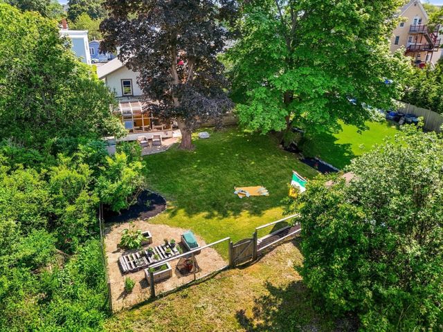 38R Bass Ave, Gloucester, MA 01930