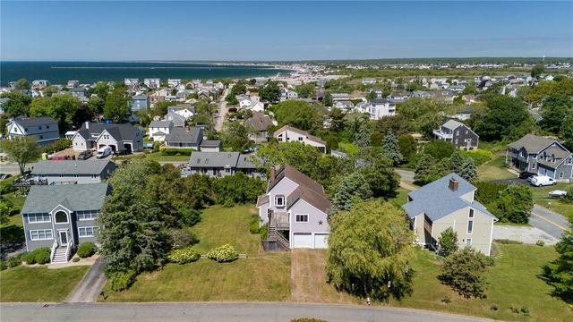 39 White Swan Drive, Narragansett, RI 02882