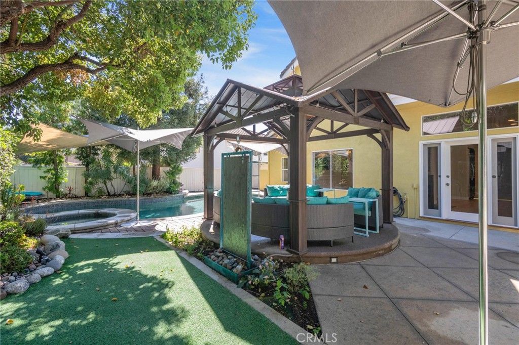 Image 50 of property listing at 18 Alonda, Lake Forest, CA 92610