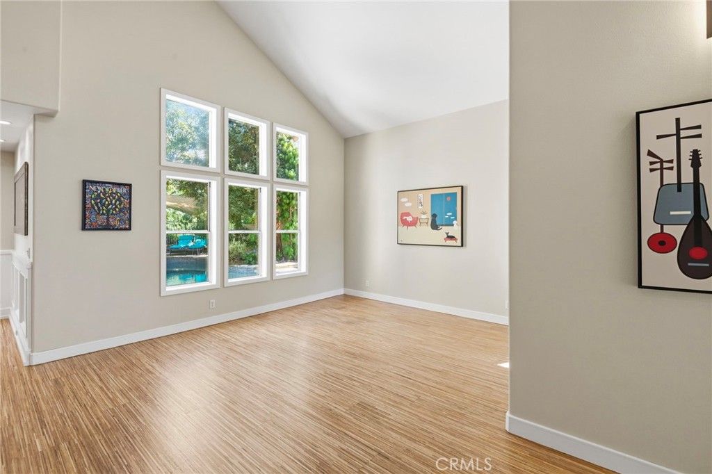 Image 7 of property listing at 18 Alonda, Lake Forest, CA 92610