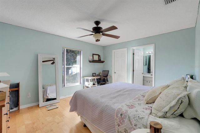 14 BAY RIDGE LOOP, Mascotte, FL 34753