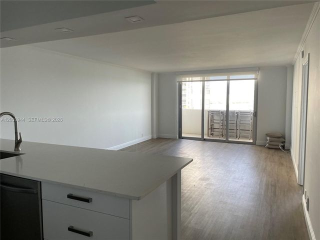 5 Island Ave 8G, Miami Beach, FL 33139