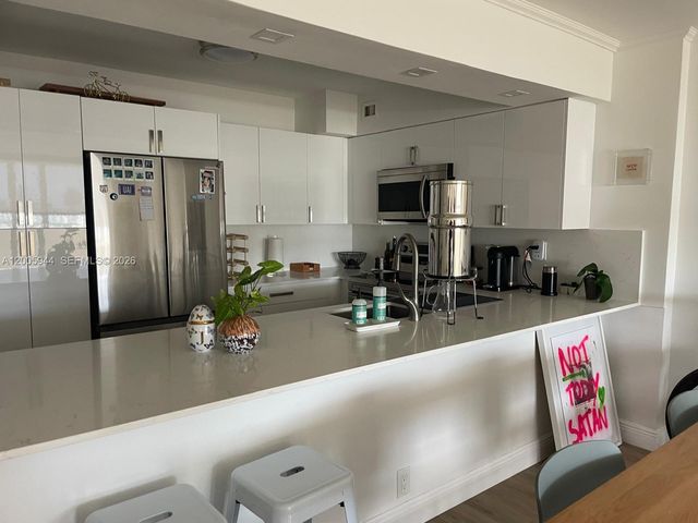 5 Island Ave 8G, Miami Beach, FL 33139