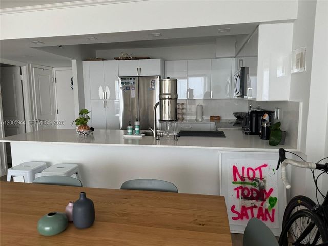 5 Island Ave 8G, Miami Beach, FL 33139