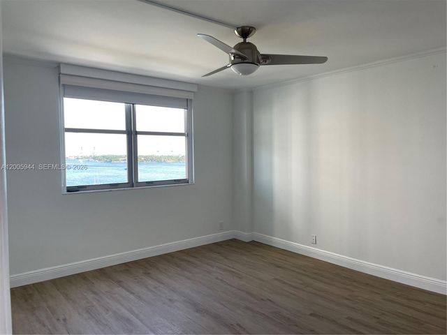 5 Island Ave 8G, Miami Beach, FL 33139