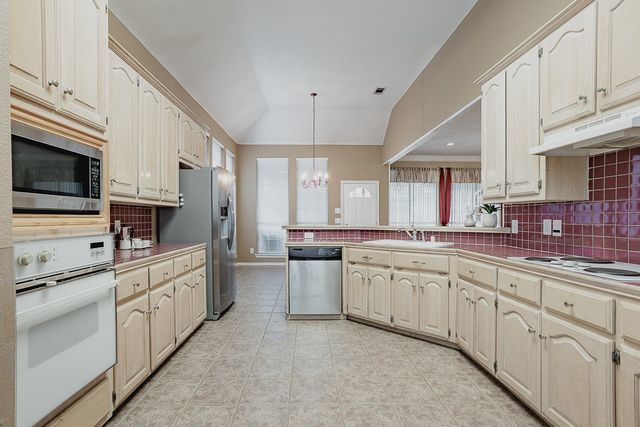 4609 Scenic Drive, Rowlett, TX 75088