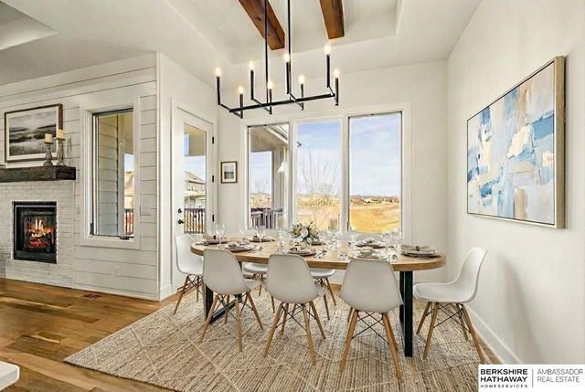 21754 I Street, Elkhorn, NE 68022