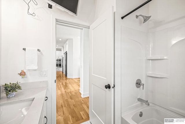 21754 I Street, Elkhorn, NE 68022